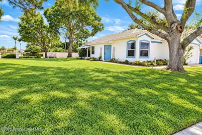 933 Wateroak Drive NE, Palm Bay, FL 32905 - Photo 9
