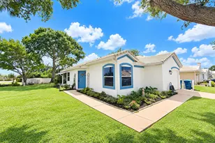 933 Wateroak Dr NE, Palm Bay, FL 32905 - Photo 49