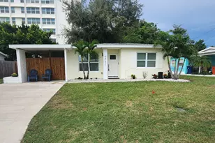 6731 Hibiscus Ave S, Saint Petersburg, FL 33705 - Photo 29