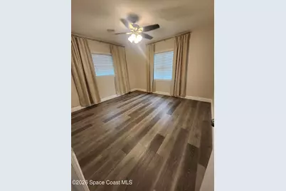 6731 Hibiscus Avenue S, Saint Petersburg, FL 33705 - Photo 9