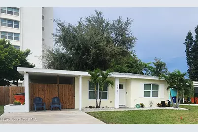6731 Hibiscus Avenue S, Saint Petersburg, FL 33705 - Photo 1