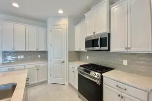 3155 Blazing Star Dr, Melbourne, FL 32940 - Photo 9