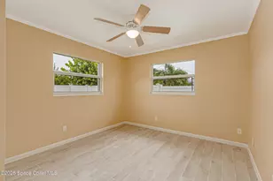 2356 Lakeview Dr, Melbourne, FL 32935 - Photo 23