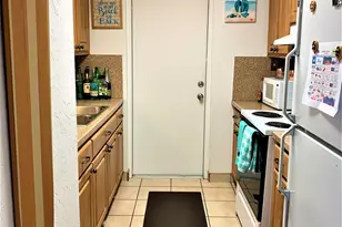 8401 N Atlantic Ave, Cape Canaveral, FL 32920 - Photo 5