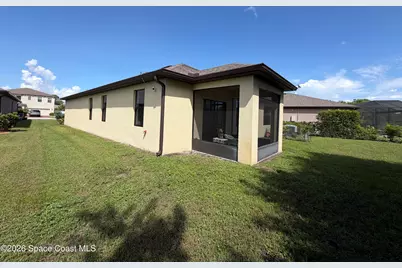 764 Acadia Court SE, Palm Bay, FL 32909 - Photo 3