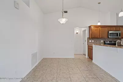 816 Hunters Creek Drive, Melbourne, FL 32904 - Photo 7