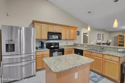 2337 Aquilos Avenue SE, Palm Bay, FL 32909 - Photo 9