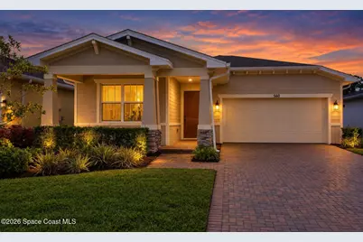 560 Veridian Circle NW, Palm Bay, FL 32907 - Photo 3