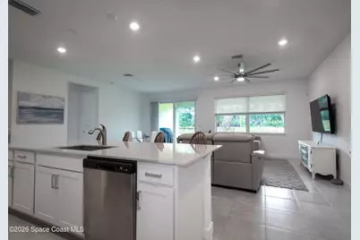 560 Veridian Circle NW, Palm Bay, FL 32907 - Photo 17