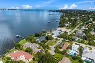 423 Sixth Ave, Melbourne Beach, FL 32951 - Photo 33