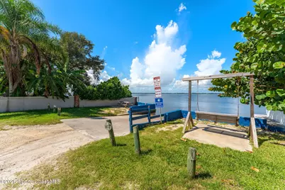 423 6th Avenue, Melbourne Beach, FL 32951 - Photo 27