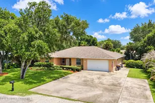 1876 Hedden Pl, Vero Beach, FL 32966 - Photo 5