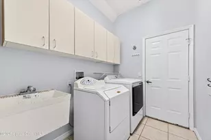 2410 Summer Brook St, Melbourne, FL 32940 - Photo 45