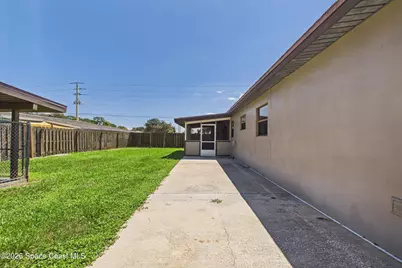 4035 Banberry Lane, Melbourne, FL 32935 - Photo 11