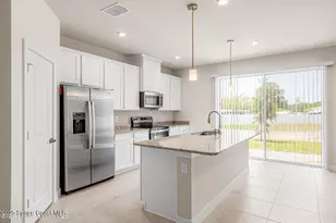 1685 Kendall Pointe Pl, Melbourne, FL 32935 - Photo 7
