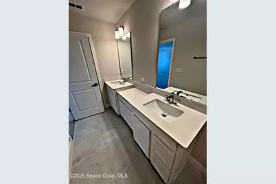 1685 Kendall Pointe Place, Melbourne, FL 32935 - Photo 15