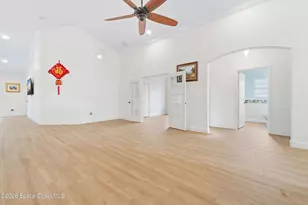 1105 4th Ln SW, Vero Beach, FL 32962 - Photo 5