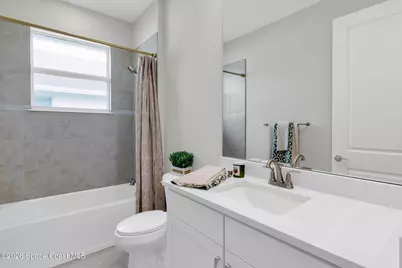 6405 High Pointe Way, Vero Beach, FL 32967 - Photo 25