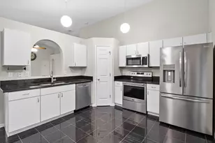 2845 Maderia Cir, Melbourne, FL 32935 - Photo 13
