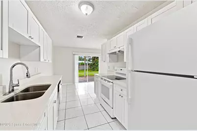 801 Cody Avenue, Sebastian, FL 32958 - Photo 13