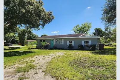 2741 Lakeview Drive, Fort Myers, FL 33905 - Photo 1