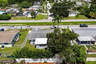 2199 Fatzler Rd, Melbourne, FL 32935 - Photo 37