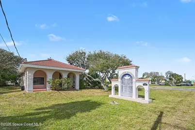 1727 N Atlantic Avenue, Cocoa Beach, FL 32931 - Photo 37