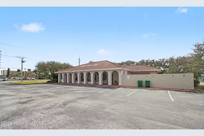 1727 N Atlantic Avenue, Cocoa Beach, FL 32931 - Photo 39