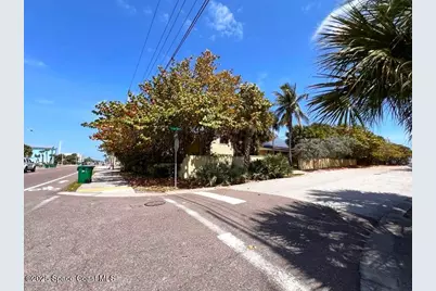 268 S Atlantic Avenue #A, Cocoa Beach, FL 32931 - Photo 23