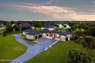 2453 Westhorpe Dr, Malabar, FL 32950 - Photo 1