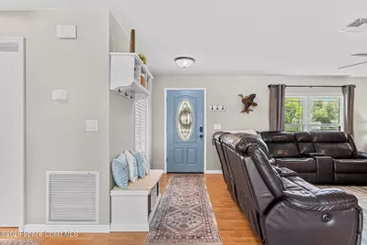 995 Scott Street, Titusville, FL 32780 - Photo 5
