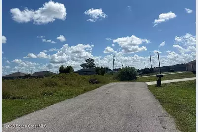 4106 26th Street SW, Lehigh Acres, FL 33973 - Photo 5