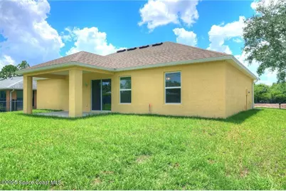 8966 101st Avenue, Vero Beach, FL 32967 - Photo 3