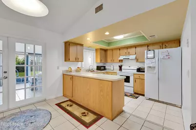 4037 Bayberry Drive, Melbourne, FL 32901 - Photo 9