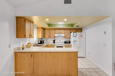 4037 Bayberry Drive, Melbourne, FL 32901 - Photo 11