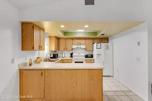 4037 Bayberry Dr, Melbourne, FL 32901 - Photo 11