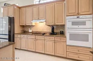 1449 W Island Club Square, Vero Beach, FL 32963 - Photo 13