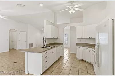 1343 Richwood Circle, Rockledge, FL 32955 - Photo 3