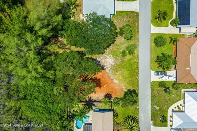 329 Beverly Court, Melbourne Beach, FL 32951 - Photo 15