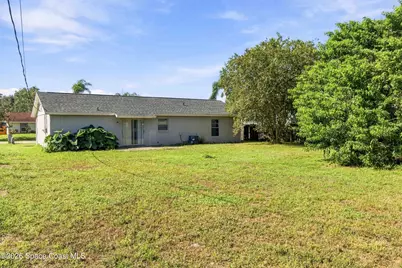 643 Binney Street NE, Palm Bay, FL 32907 - Photo 25