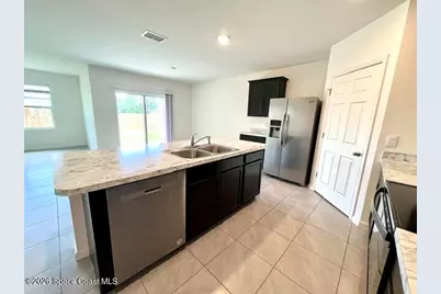 392 Ocarina Street SW, Palm Bay, FL 32908 - Photo 9
