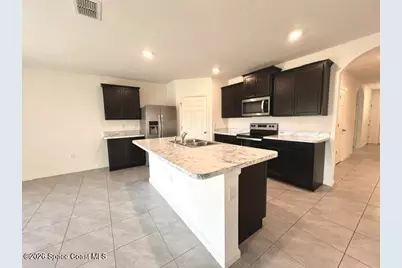 392 Ocarina Street SW, Palm Bay, FL 32908 - Photo 7