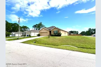 392 Ocarina Street SW, Palm Bay, FL 32908 - Photo 3