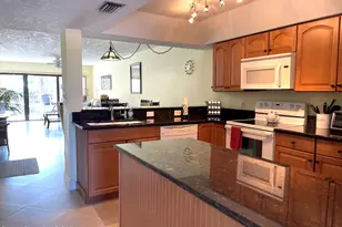 8494 Ridgewood Ave, Cape Canaveral, FL 32920 - Photo 5