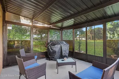 301 Bougainvillea Street NW, Palm Bay, FL 32907 - Photo 33