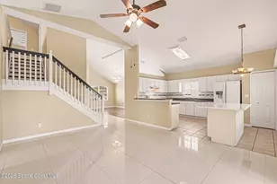 1301 Olde Bailey Ln, West Melbourne, FL 32904 - Photo 5