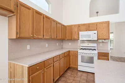 373 Kilmarnock Place, Melbourne, FL 32940 - Photo 15