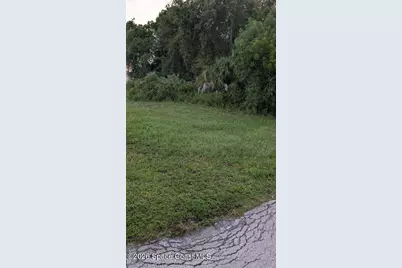 690 Seaport Terrace SE, Palm Bay, FL 32909 - Photo 5