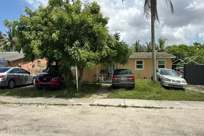 1360 NW 197th Street, Miami Gardens, FL 33169 - Photo 1