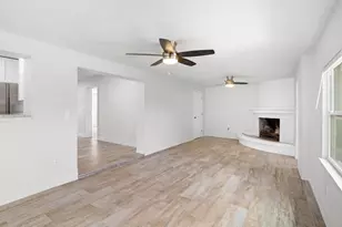 1382 Lakewood Dr, Melbourne, FL 32935 - Photo 5